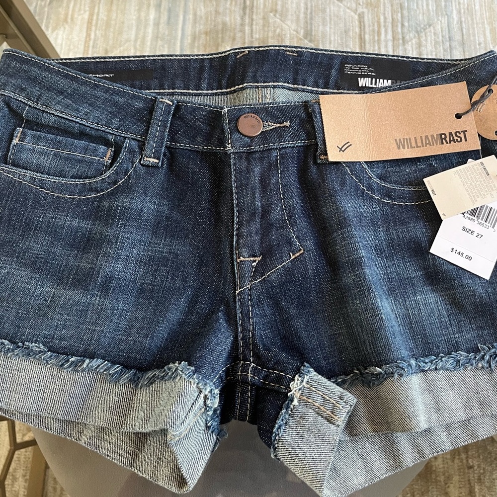 WILLIAM RAST CUFFED SCARLET SHORTS WOMEN'S SIZE 27